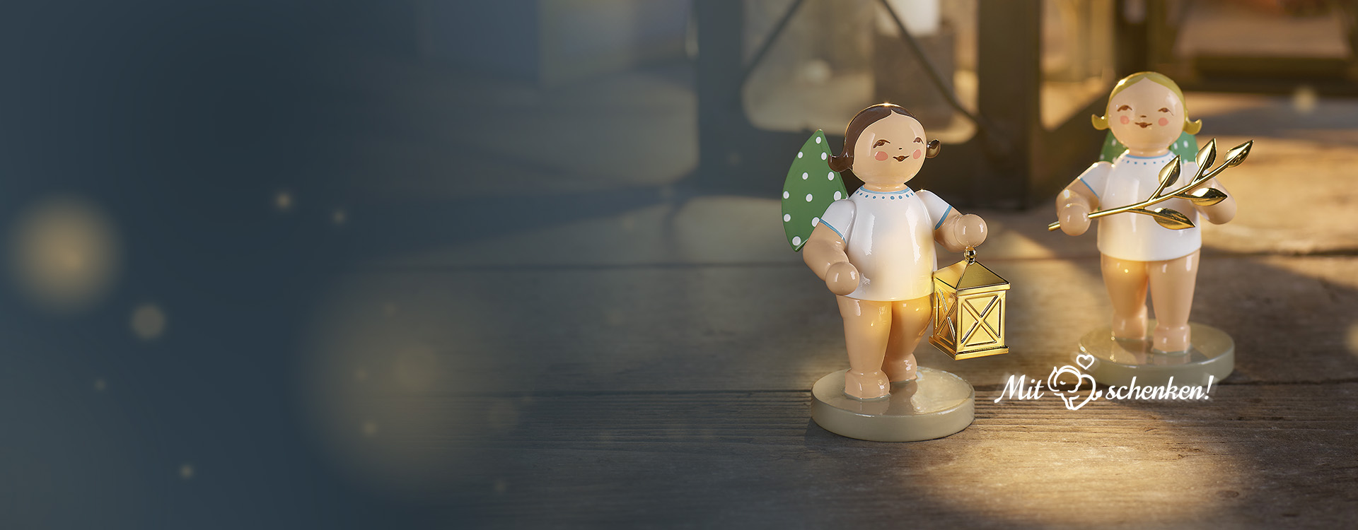 Zwei Wendt und Kühn Engel mit Laterne und Zweig in Gold